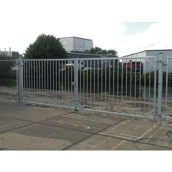 Image du produit PORTAIL DOUBLE VANTAUX 6 M SUR PLATINE A FIXER