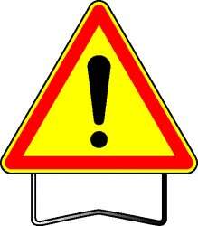 Image du produit PANNEAU TRIANGLE 70CM AK14 "ATTENTION DANGER" SUR PIED