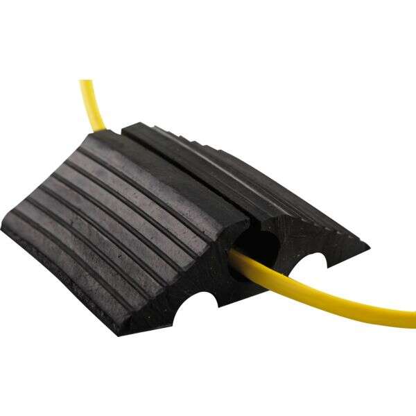 Image du produit PASSE-CABLE &Oslash; 20MM CAOUTCHOUC NOIR  9M X30X100MM 40T