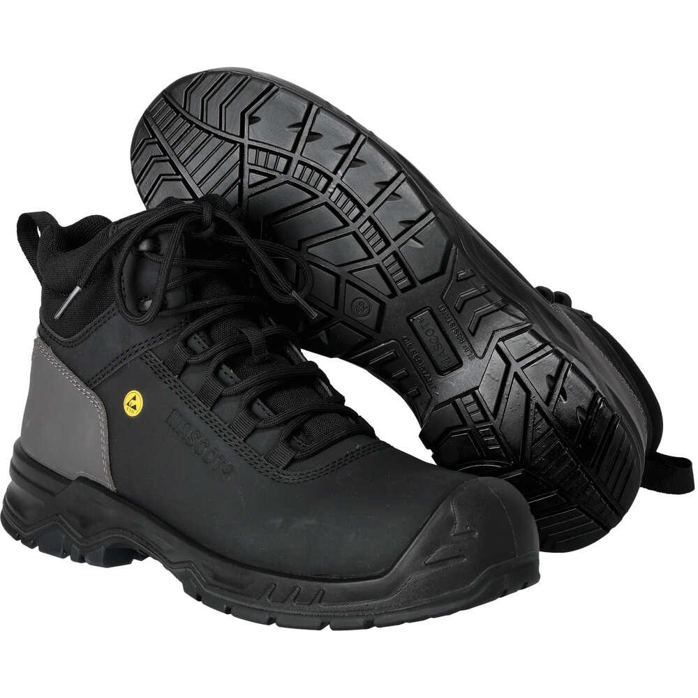Image du produit CHAUSSURE NOIR HAUTE LACET S3S MASCOT