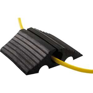 Image produit PASSE-CABLE &Oslash; 20MM CAOUTCHOUC NOIR  9M X30X100MM 40T